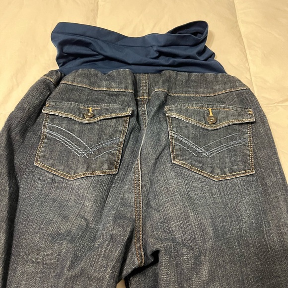 Size large maternity - Picture 5 of 5